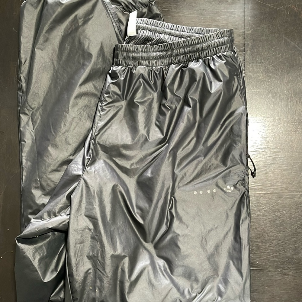 Adidas Light Nylon Pants/Shorts Zip Drawstring Ankle